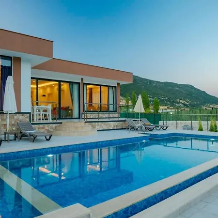 Outstanding With Private Pool And Jacuzzi In Kas, Antalya Holiday home Saribelen