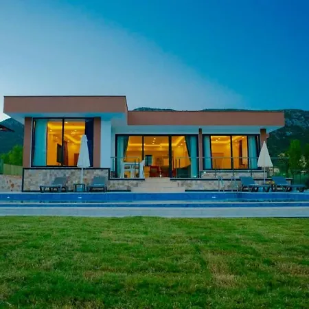 Outstanding With Private Pool And Jacuzzi In Kas, Antalya * Saribelen